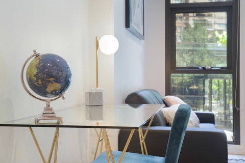 Luxury Home Hotel Next To Darling Harbour - Tourism TAS 5