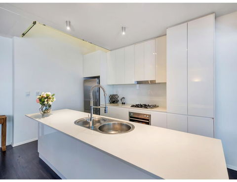 Urban Loft Close To Sydney Hot Spots - Tourism TAS 2