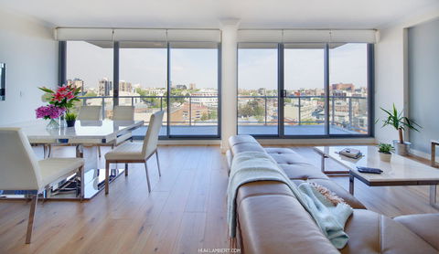 Zara Tower â€“ Luxury Suites And Apartments - Tourism TAS 12