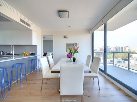 Zara Tower â€“ Luxury Suites And Apartments - Tourism TAS 10