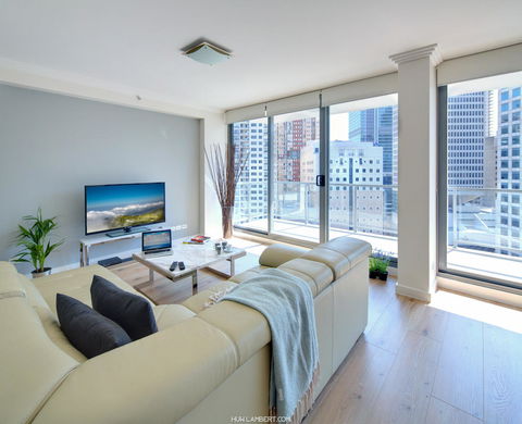 Zara Tower â€“ Luxury Suites And Apartments - Tourism TAS 28