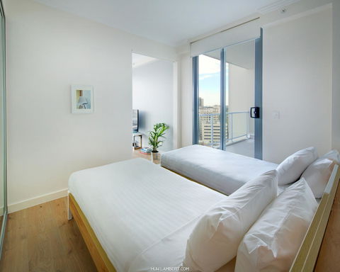 Zara Tower â€“ Luxury Suites And Apartments - Tourism TAS 14