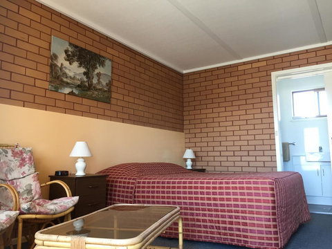 Deniliquin Motel - Hobart Tourism 8