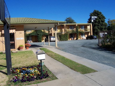 Deniliquin Motel - Hobart Tourism 20