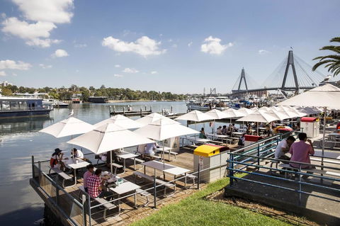 2 Bed House + Loft In Pyrmont - Tourism TAS 24