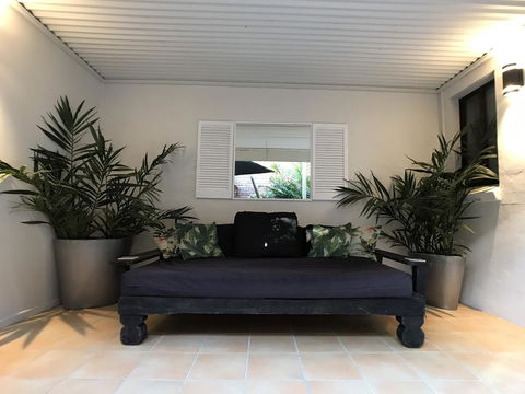Treetops Everglades Villa - Hobart Tourism 19