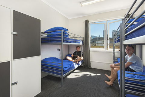 Mad Monkey Downtown - Tourism TAS 1