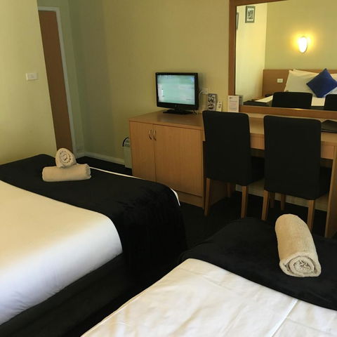 Sky Rider Motor Inn - Hobart Tourism 27