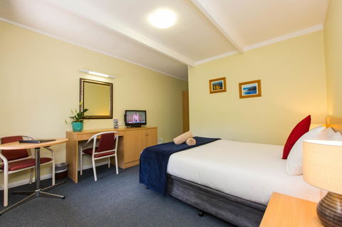 Sky Rider Motor Inn - Hobart Tourism 16