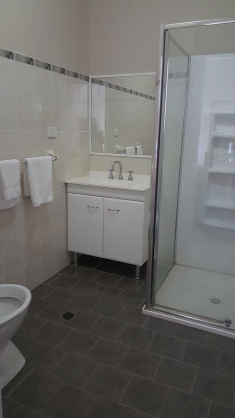 Gardners Inn Hotel - Tourism TAS 43