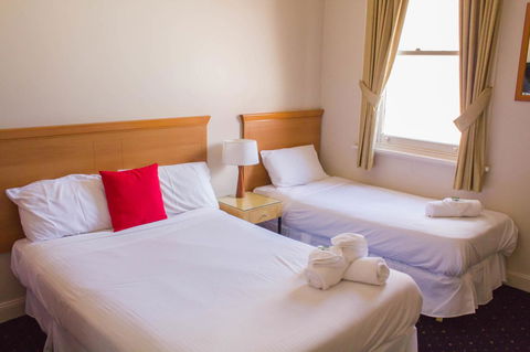Gardners Inn Hotel - Tourism TAS 3