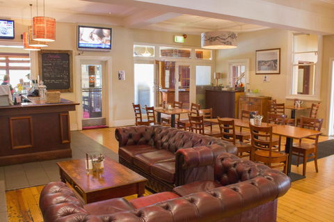 Gardners Inn Hotel - Tourism TAS 8