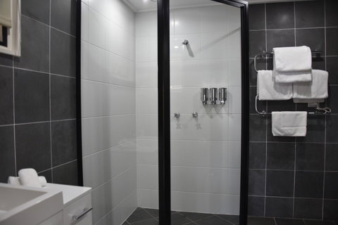 Pure Chalet Thredbo - Tourism TAS 4