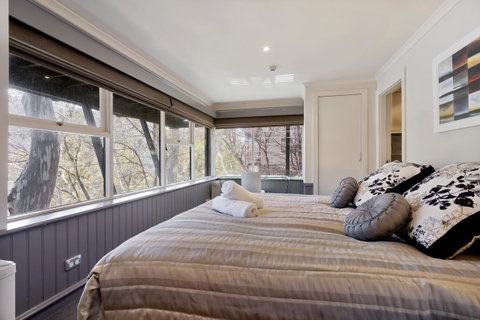 Pure Chalet Thredbo - Tourism TAS 29