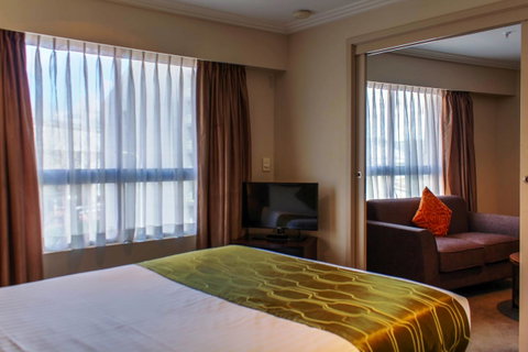 Seasons Darling Harbour - Tourism TAS 21