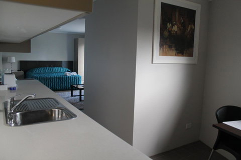 Strathfield Executive Accommodation - Tourism TAS 6