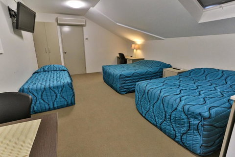 Strathfield Executive Accommodation - Tourism TAS 13