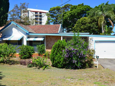 11 Peel Street - Hobart Tourism 0