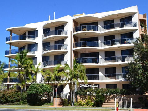 Millennium 102 With Pool In Complex - Hobart Tourism 6