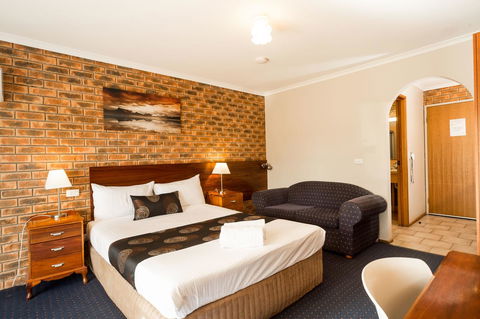 Hume Country Motor Inn - Hobart Tourism 3