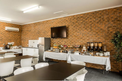 Hume Country Motor Inn - Hobart Tourism 1
