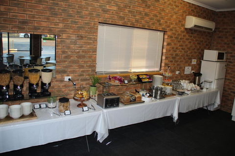 Hume Country Motor Inn - Hobart Tourism 7