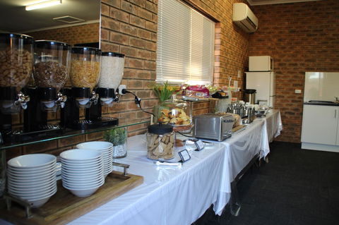 Hume Country Motor Inn - Hobart Tourism 9