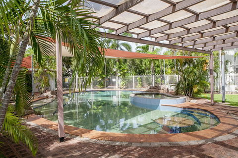 Nightcliff Foreshore Getaway - McKay Gardens - Tourism TAS 1