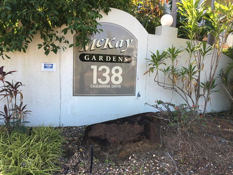 Nightcliff Foreshore Getaway - McKay Gardens - Tourism TAS 2