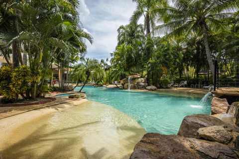 Mercure Darwin Airport Resort - Tourism TAS 6