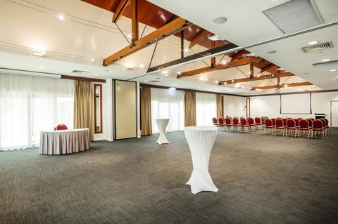 Mercure Darwin Airport Resort - Tourism TAS 37