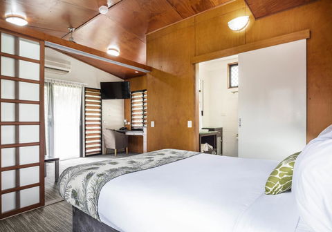 Mercure Darwin Airport Resort - Tourism TAS 4