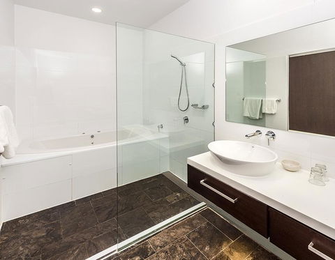 Park Proxi Gibraltar Bowral - Tourism TAS 7