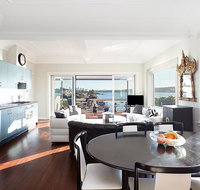 Art Deco Apartment With Breathtaking Water Views - Tourism TAS