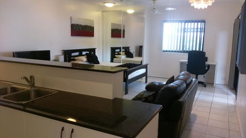 Central Studio, Darwin CBD Northern Territory - Tourism TAS 5