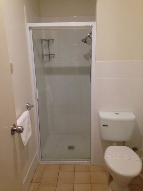 Beaches Serviced Apartments - Hobart Tourism 23