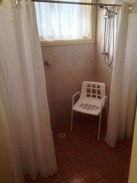 Beaches Serviced Apartments - Hobart Tourism 35