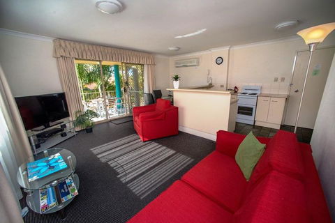 Beaches Serviced Apartments - Hobart Tourism 12