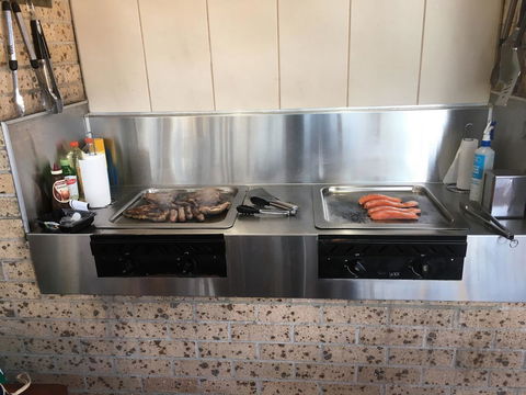 Beaches Serviced Apartments - Hobart Tourism 16
