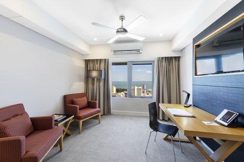 Oaks Darwin Elan Hotel - Tourism TAS 13