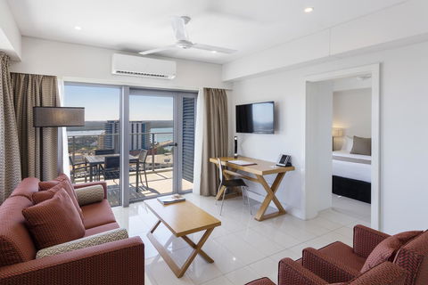 Oaks Darwin Elan Hotel - Tourism TAS 12