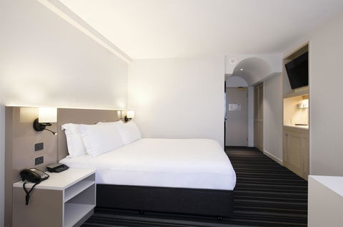 DoubleTree By Hilton Esplanade Darwin - Tourism TAS 10