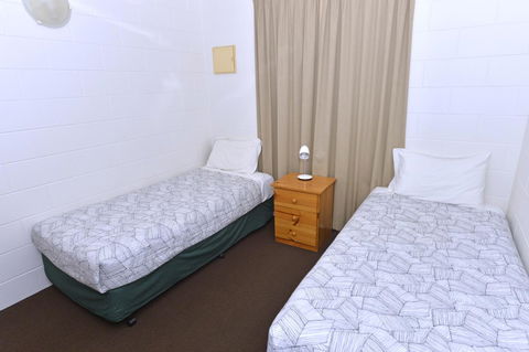 City Gardens Apartments - Tourism TAS 9