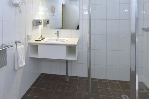 City Gardens Apartments - Tourism TAS 15