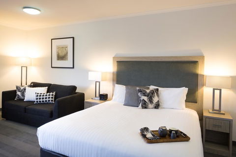 The Smith Hotel Darwin - Tourism TAS 12