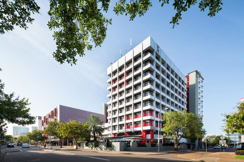 The Smith Hotel Darwin - Tourism TAS 4