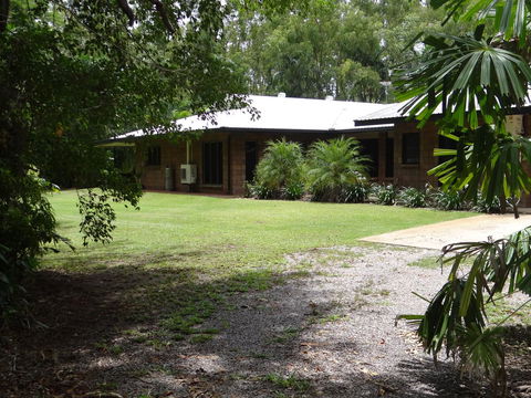 DARWIN'S SHADY ACRES RETREAT - Tourism TAS 1