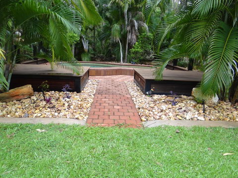 DARWIN'S SHADY ACRES RETREAT - Tourism TAS 10