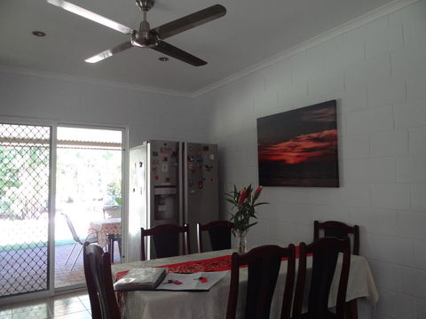 DARWIN'S SHADY ACRES RETREAT - Tourism TAS 25