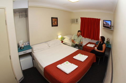 Value Inn - Tourism TAS 14